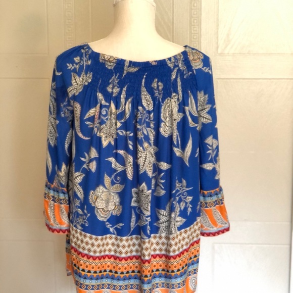 BeachLunchlounge Collection colorful floral tunic - Picture 2 of 7